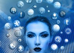 افکار یک زن به شبکه های اجتماعی