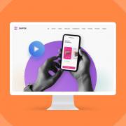 لپ تاپ و نمایش گوشی داخل آن