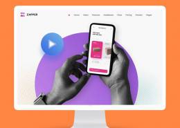 لپ تاپ و نمایش گوشی داخل آن