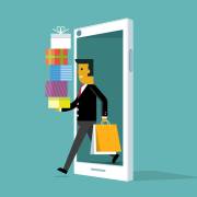 مردی در حال خارج شدن از در با هدیه