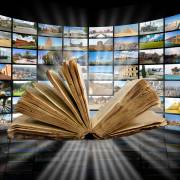 کتاب باز و تلویزیون های روشن