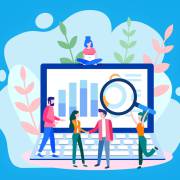 لپ تاپ و افرادی در کنار آن