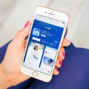 چگونه با لینکدین تجارتمان را گسترش دهیم؟