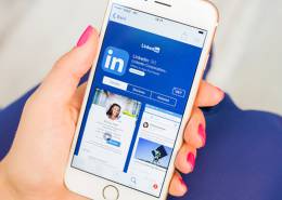 چگونه با لینکدین تجارتمان را گسترش دهیم؟