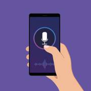 گرفتن موبایل در دست با علامت بلندگو